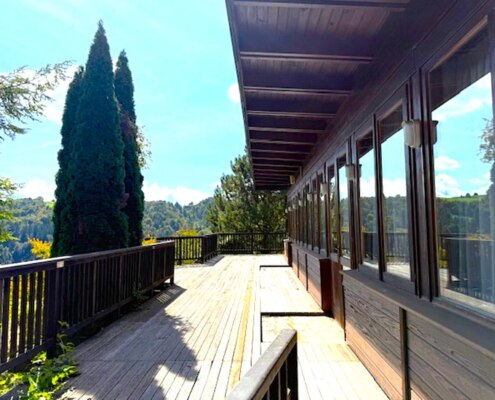 Turistični kompleks z restavracijo in apartmaji v bližini Ljubljane