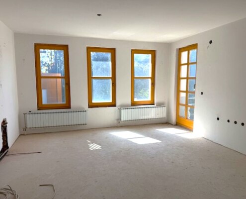 Turistični kompleks z restavracijo in apartmaji v bližini Ljubljane