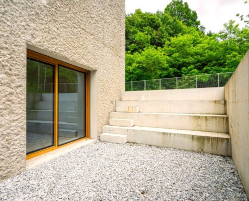 Новая четырёхкомнатная квартира с террасой 50 м² в Рожной долине