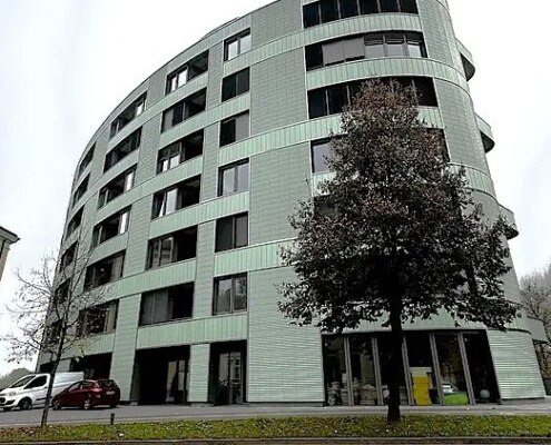 Commercial premises in a new residential complex