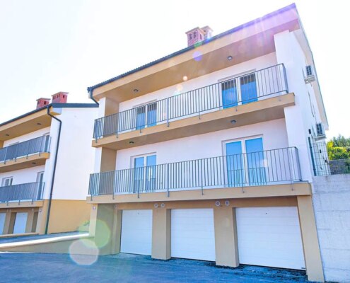 New apartments with sea views in Malija