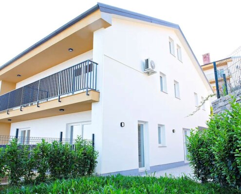 New apartments with sea views in Malija