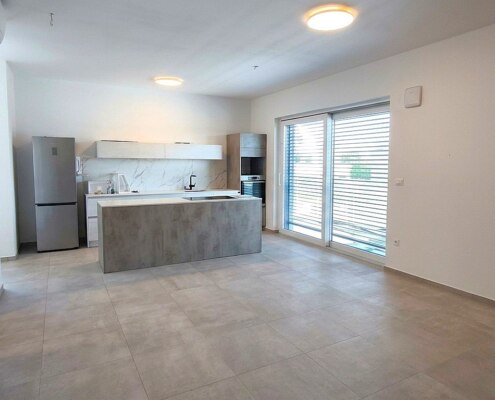 Modern 4-Room Apartment for Rent in Ljubljana with a Large Terrace