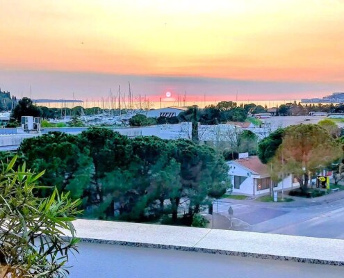 Modern Two-Room Apartment with Panoramic Sea Views in Lucija